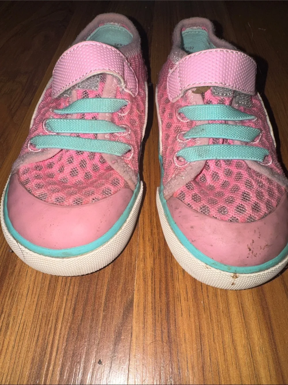 Bright Pink Kids Water Shoes and Mesh Sneaker Set. Girls 11, used & need a clean